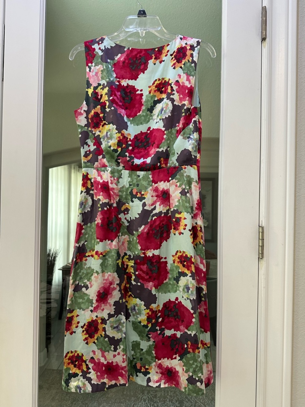 Phase Eight 100% Silk Floral Bow Front Dress View 3